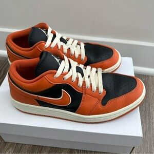 Air Jordan 1 Low Shoes